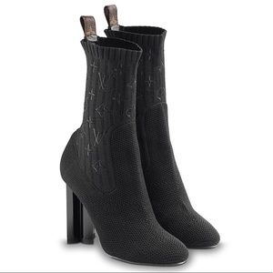 Louis Vuitton Silhouette Ankle Boots